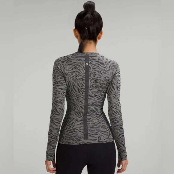 Lululemon Swiftly Tech Long Sleeve Shirt 2.0 *Race Length - Picture 3 of 9